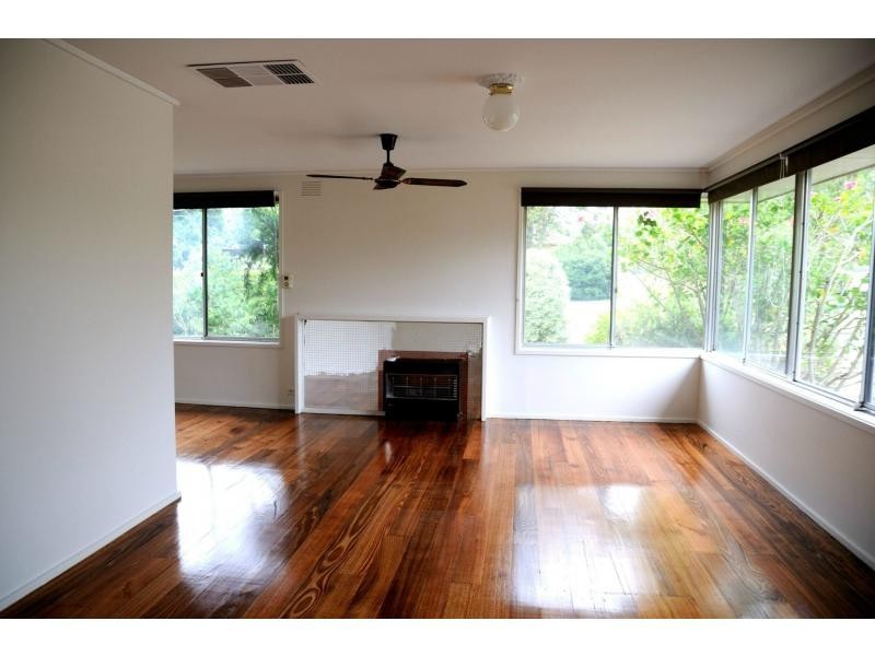 148 Karingal Drive, Frankston VIC 3199