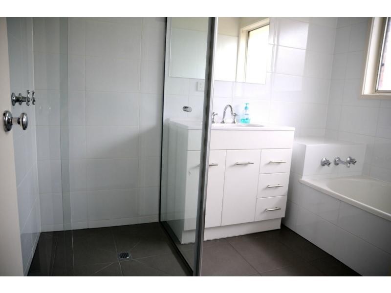 148 Karingal Drive, Frankston VIC 3199