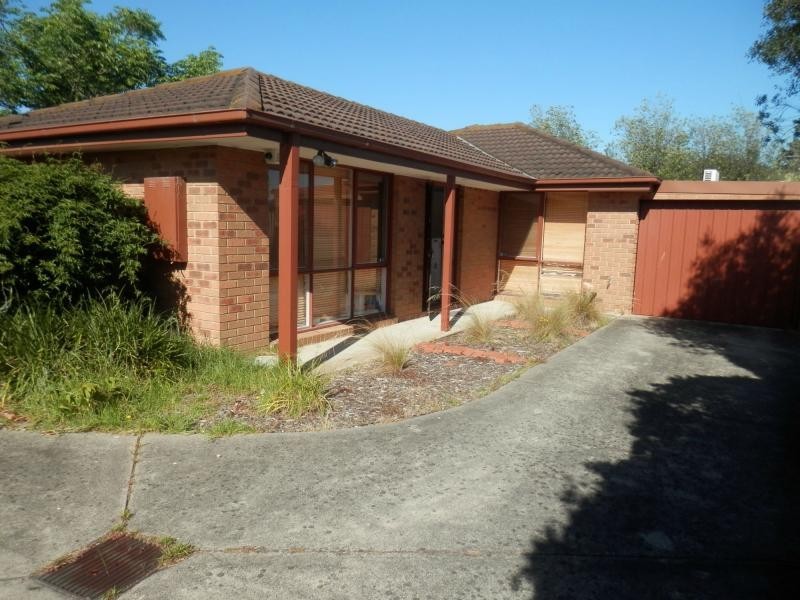 2/27 Parer Street, Frankston VIC 3199