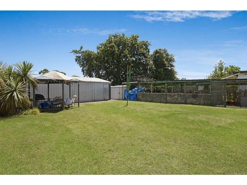 22 Seacrest Avenue, Seaford VIC 3198