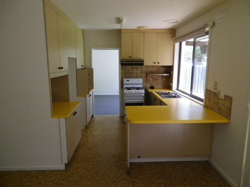 1 Logan Street, Frankston VIC 3199