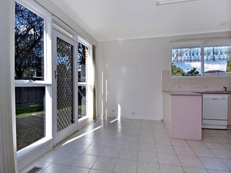 60 Windella Crescent, Glen Waverley VIC 3150