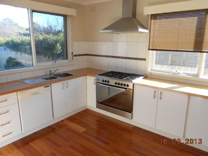 35 Murawa Street, Frankston VIC 3199