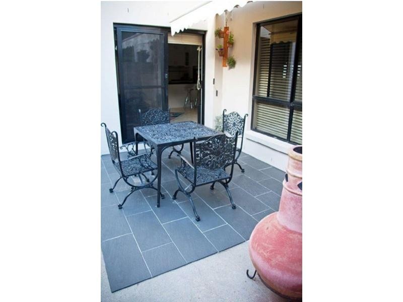 73 Armstrong Way, Highland Park QLD 4211