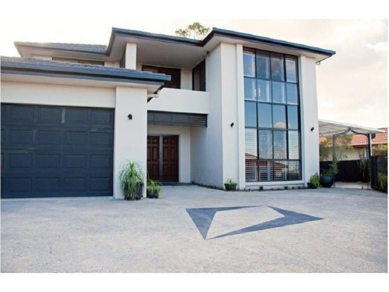73 Armstrong Way, Highland Park QLD 4211