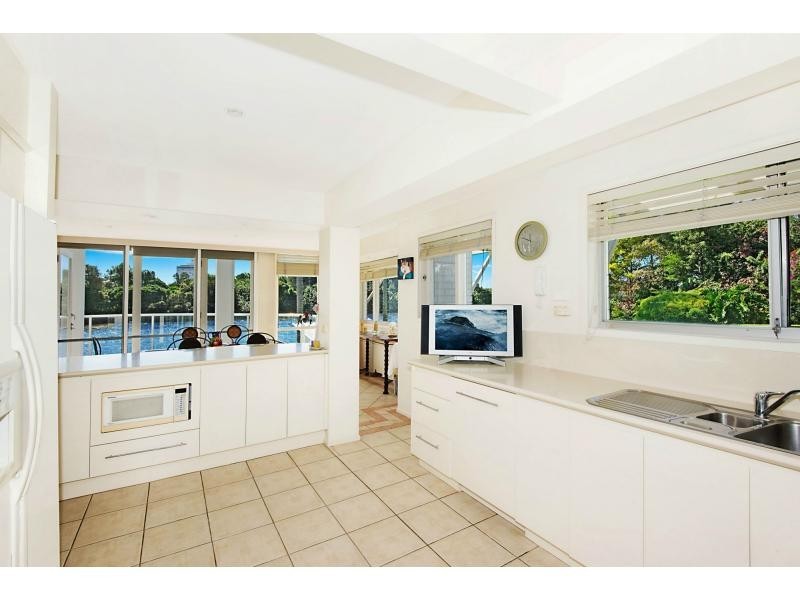 Carrara QLD 4211
