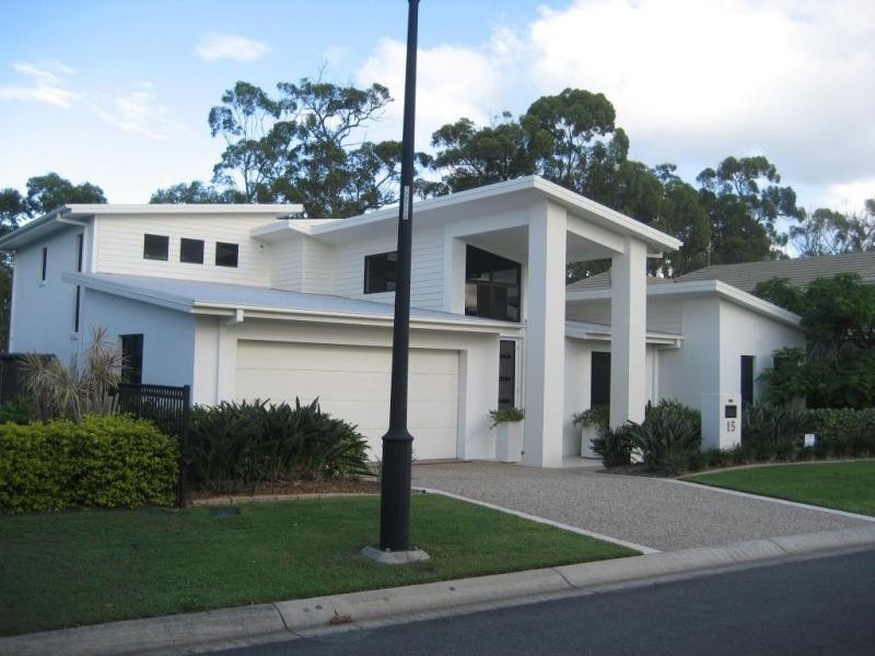 15 Lacerta Avenue, Robina QLD 4226