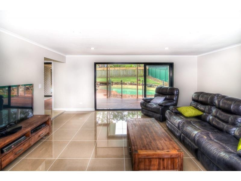 355 Ashmore Road, Ashmore QLD 4214
