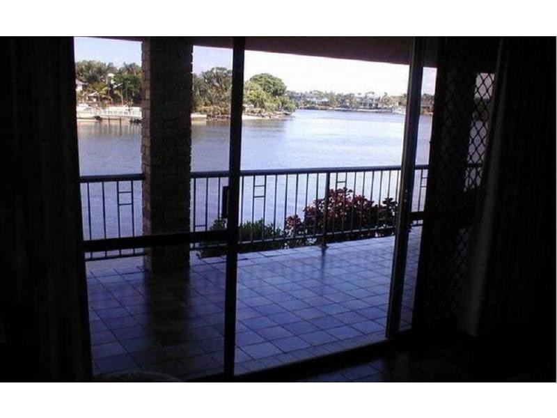 26 Kookabura Court, Sorrento QLD 4217