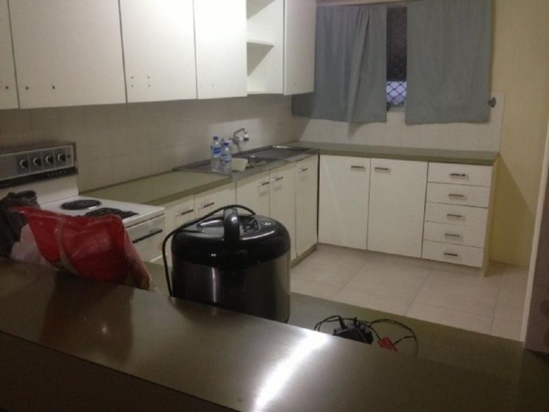 28 MARINE Parade, Southport QLD 4215