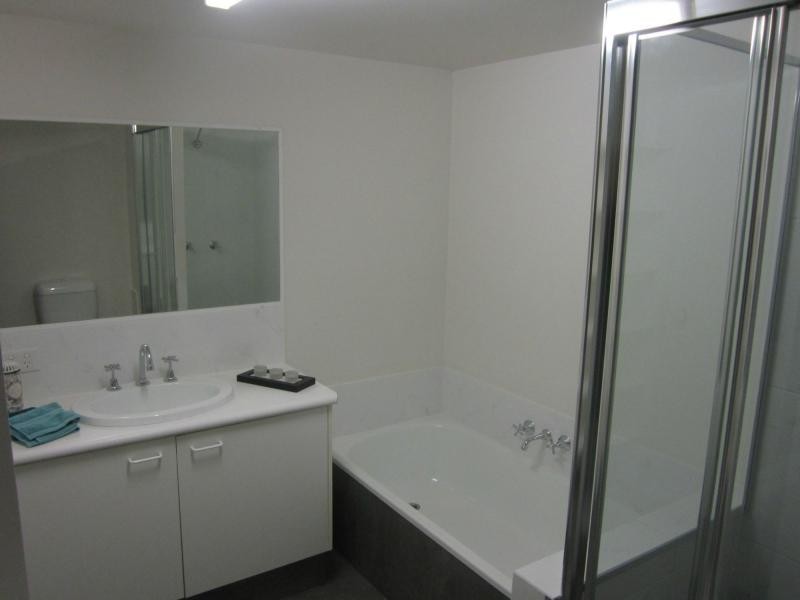 35 Palm Avenue, Surfers Paradise QLD 4217