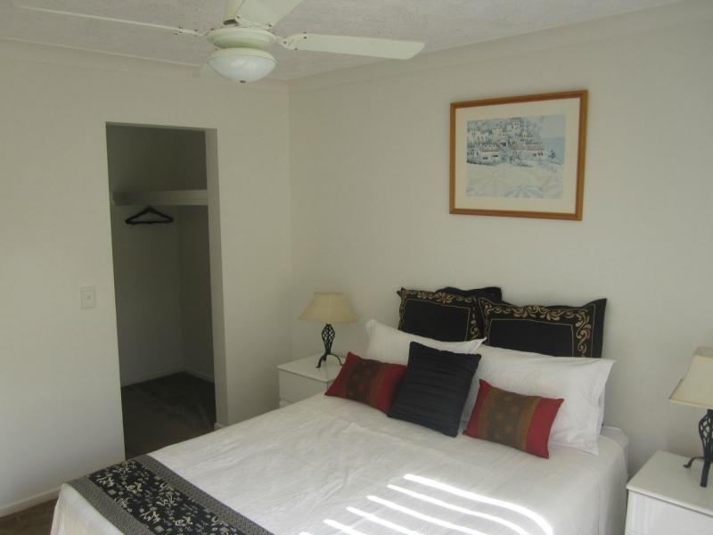 35 Palm Avenue, Surfers Paradise QLD 4217