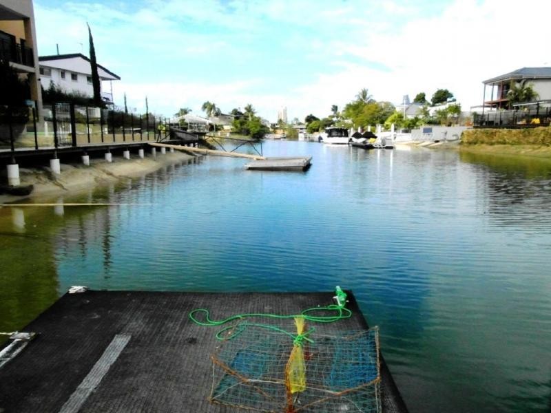 Broadbeach Waters QLD 4218
