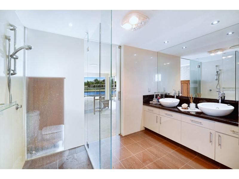 Broadbeach Waters QLD 4218