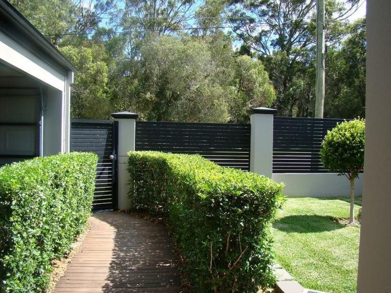 25 BARATTA Street, Southport QLD 4215