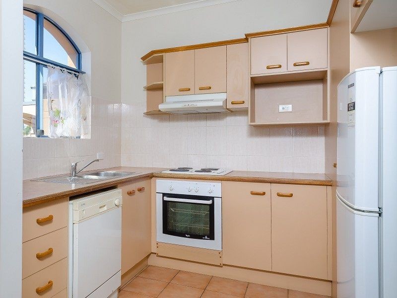 Unit 16/4 Monte Carlo Avenue, Surfers Paradise QLD 4217