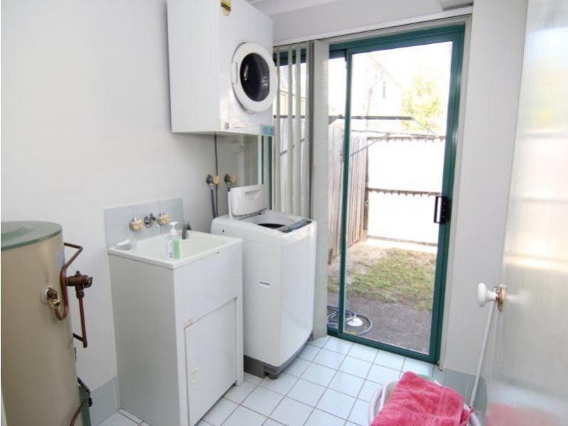 87-91 Heeb Street, Ashmore QLD 4214