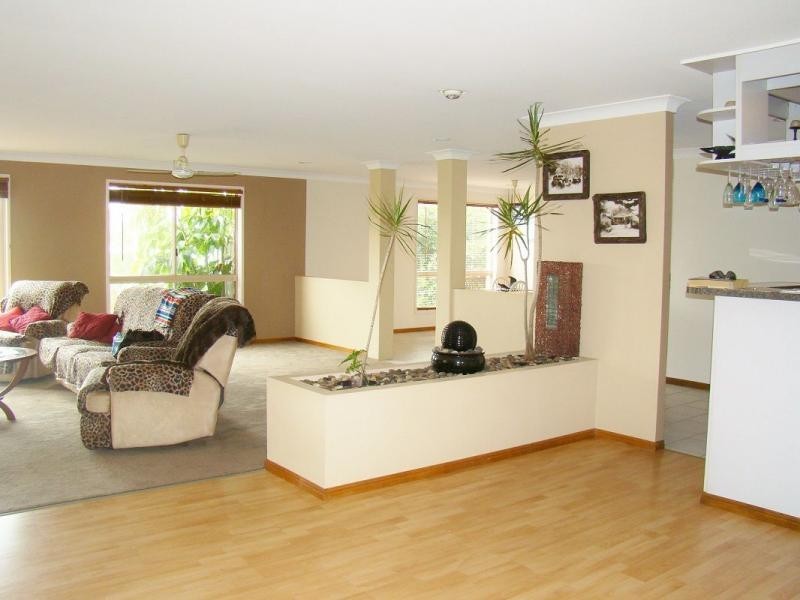77 HIGHFIELDS DRIVE, Merrimac QLD 4226