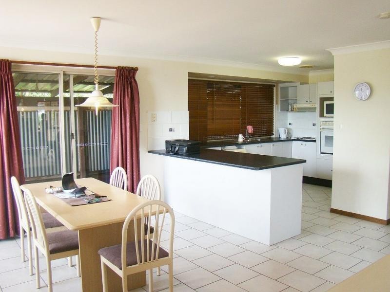 77 HIGHFIELDS DRIVE, Merrimac QLD 4226
