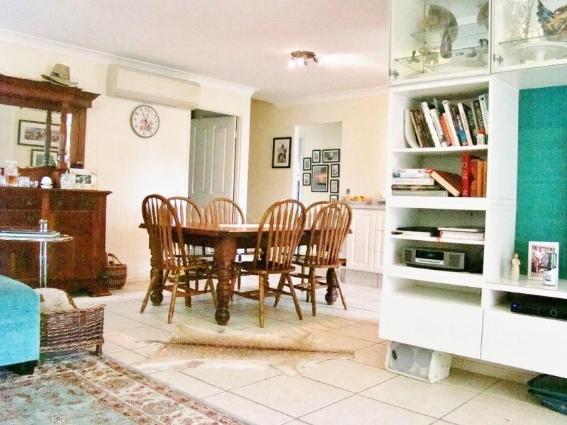 Duplex 1/32 Burrows Street, Biggera Waters QLD 4216