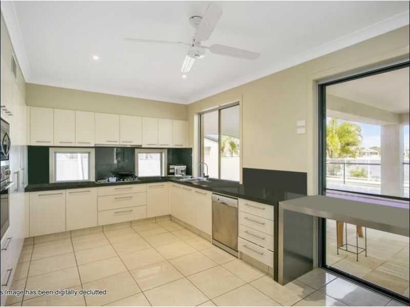 6 Cessnock Close, Mermaid Waters QLD 4218