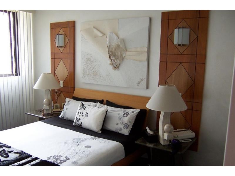 14c/18-24 Aubrey Street, Surfers Paradise QLD 4217