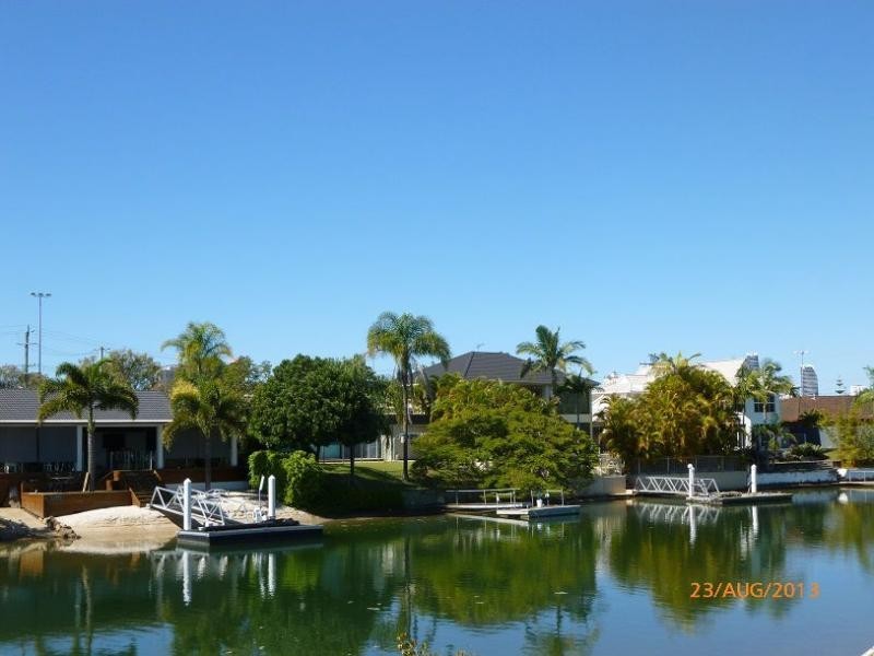 Surfers Paradise QLD 4217