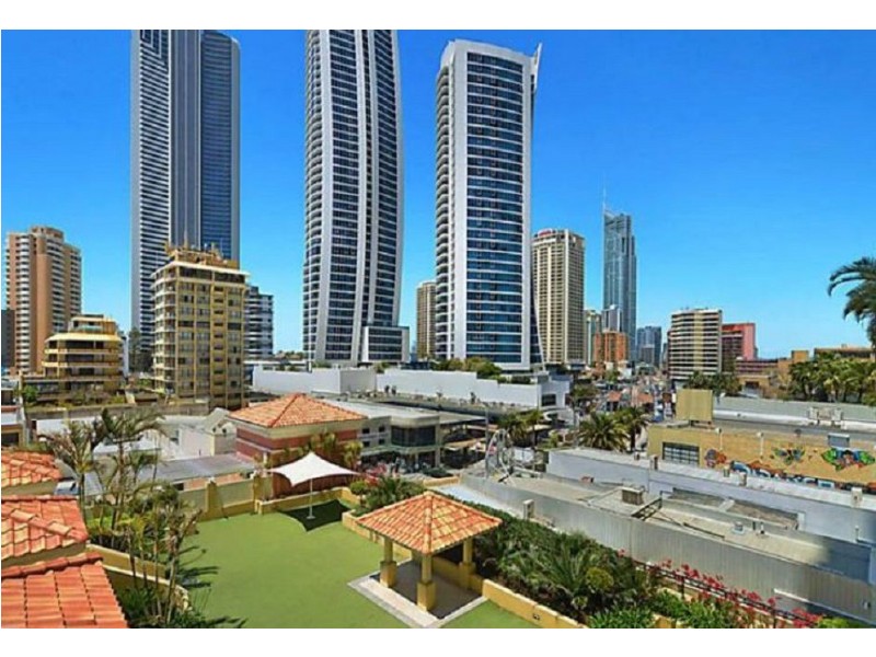 23 Ferny Avenue, Surfers Paradise QLD 4217