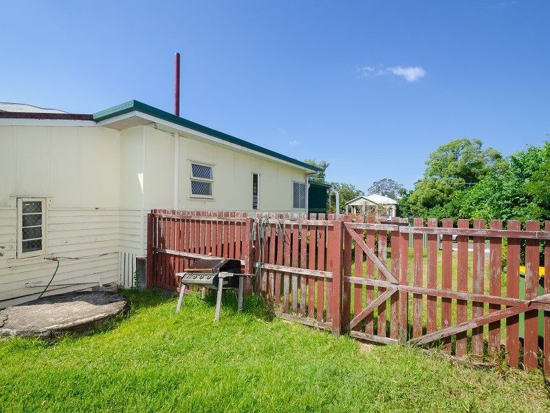 5-7 Shillito Street, Southport QLD 4215