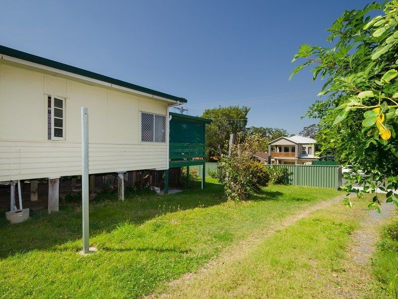 5-7 Shillito Street, Southport QLD 4215