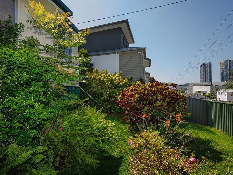 5-7 Shillito Street, Southport QLD 4215