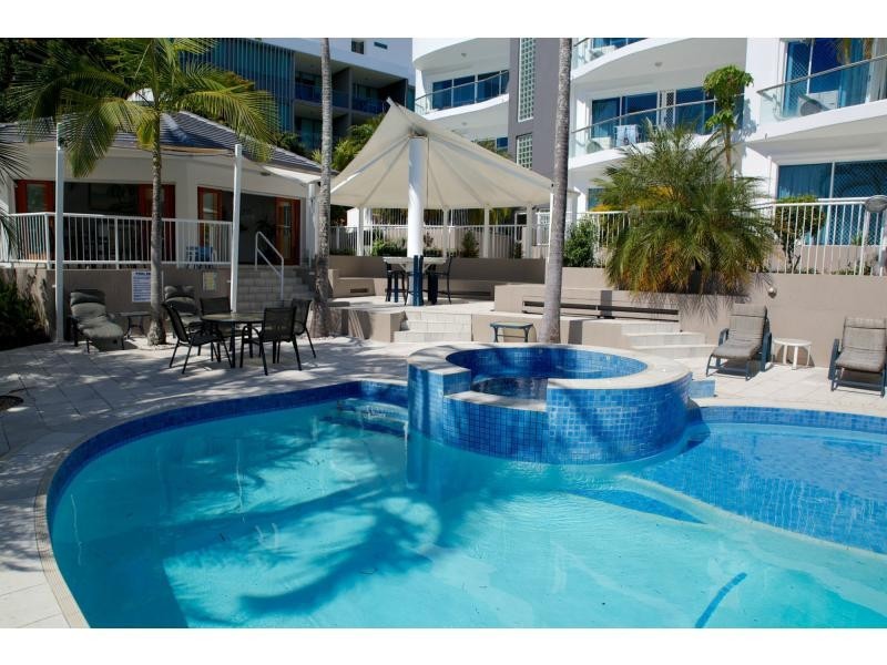 3/11 Eady Avenue, Broadbeach Waters QLD 4218