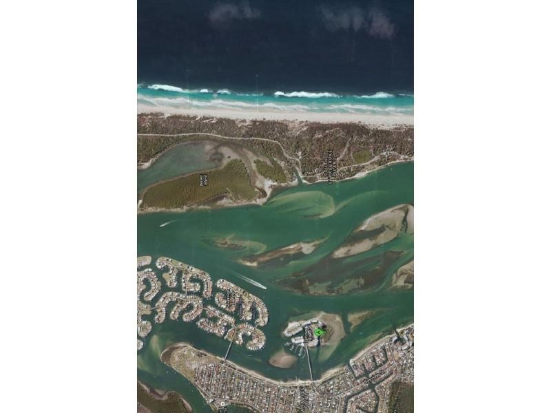 Paradise Point QLD 4216