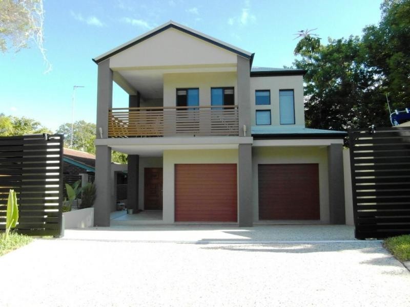 12 Shillito Street, Southport QLD 4215