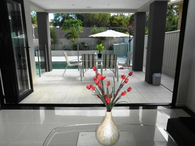 12 Shillito Street, Southport QLD 4215