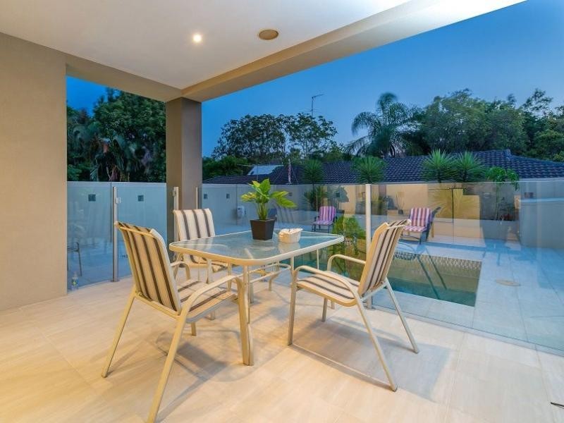 12 Shillito Street, Southport QLD 4215