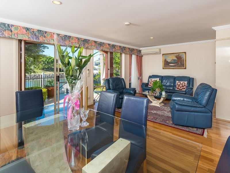 L94 John Lund Drive, Hope Island QLD 4212