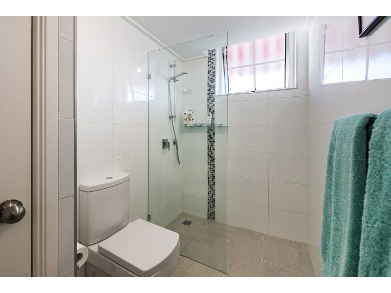 9-21 Beach Parade, Surfers Paradise QLD 4217