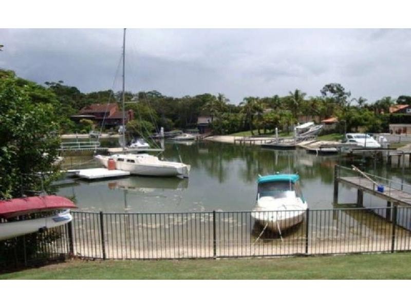 6 Biggs Place, Southport QLD 4215