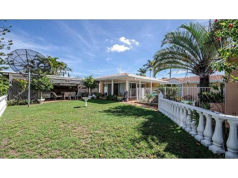 Surfers Paradise QLD 4217