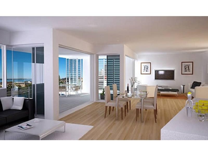 1/11 Canal Avenue, Runaway Bay QLD 4216