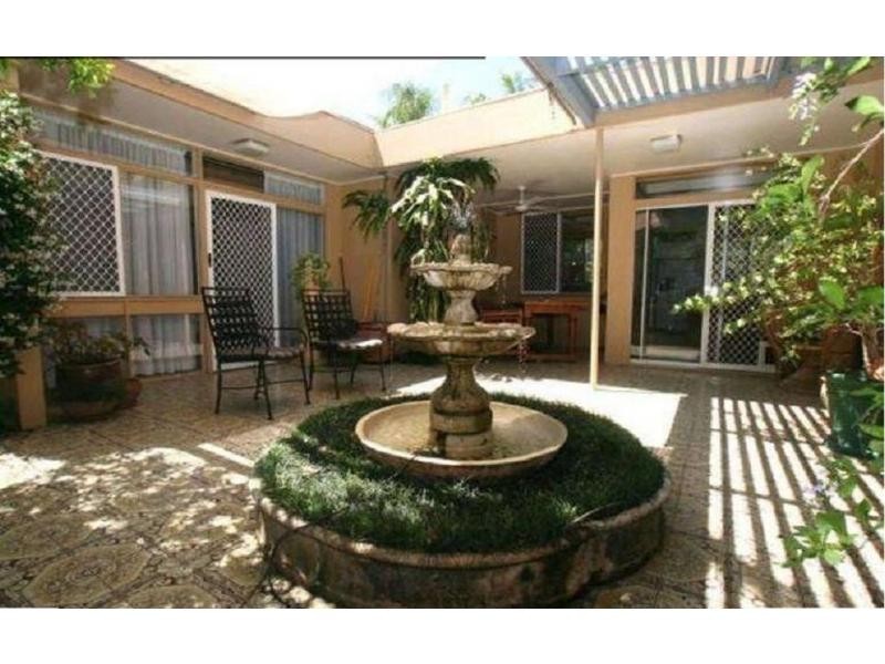 Broadbeach Waters QLD 4218