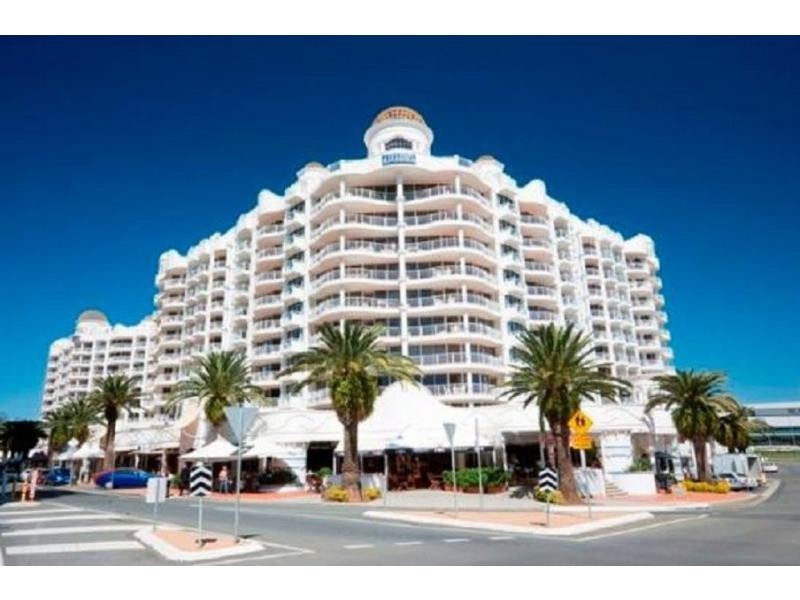 24-26 Queensland Avenue, Broadbeach QLD 4218