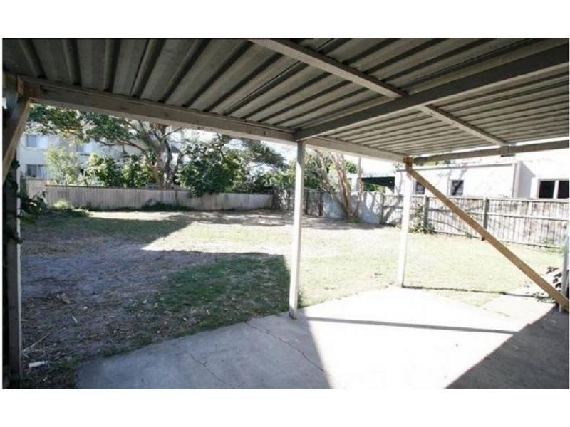 Chevron Island QLD 4217