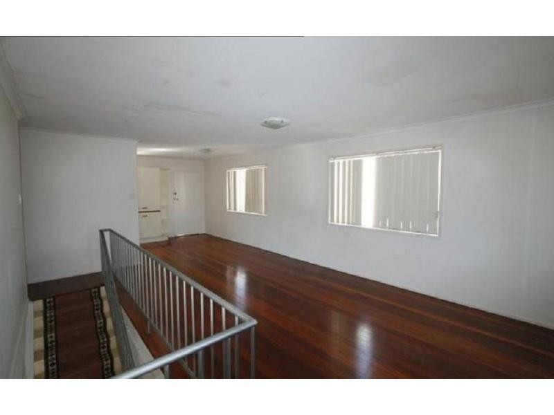 Chevron Island QLD 4217
