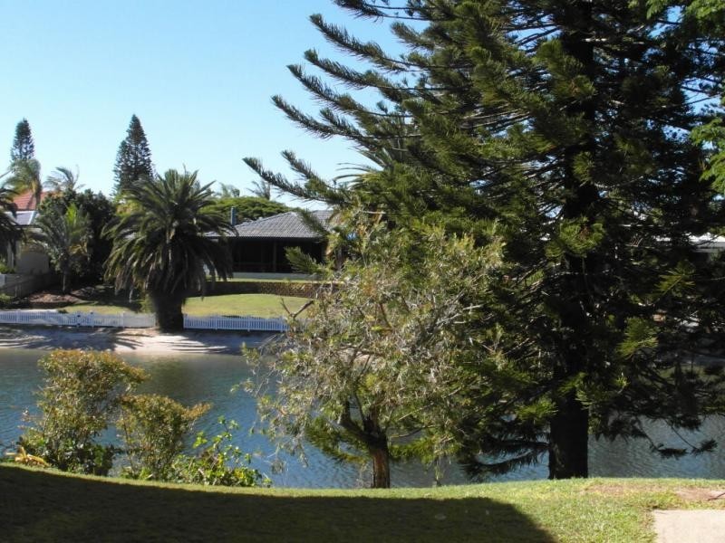 1/45 Karbunya Street, Mermaid Waters QLD 4218
