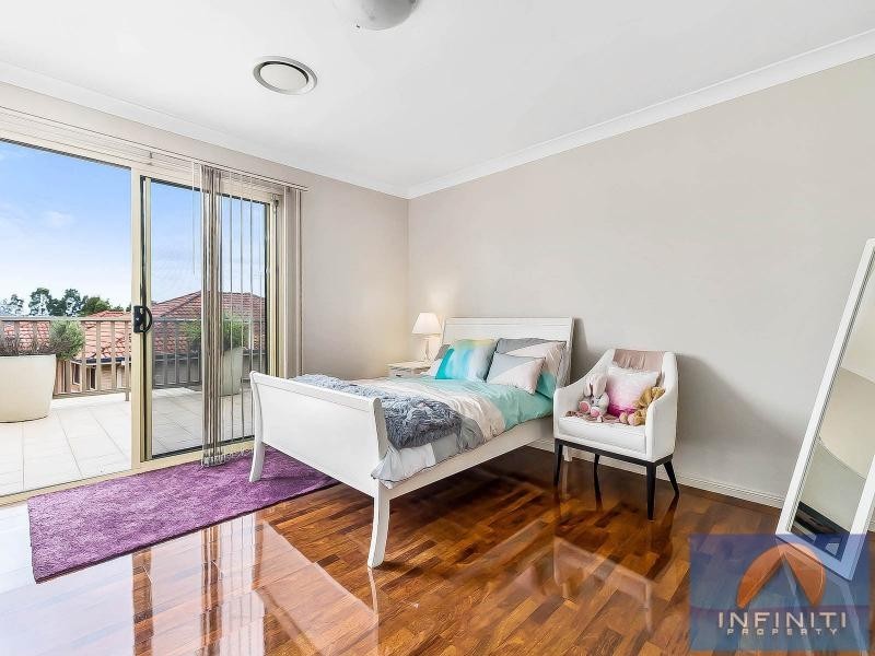 31 Watling Avenue, West Hoxton NSW 2171