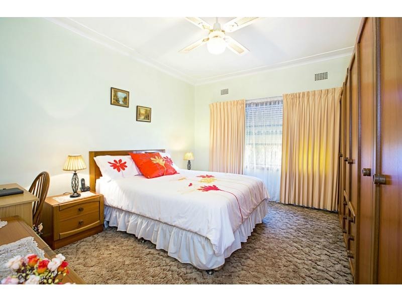 3 Musgrave Crescent, Fairfield West NSW 2165