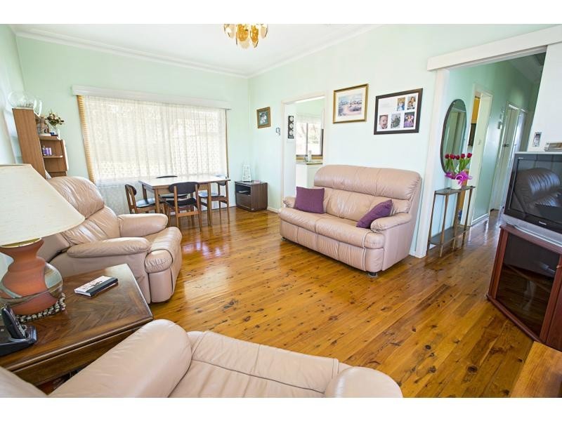 5 Musgrave Crescent, Fairfield West NSW 2165