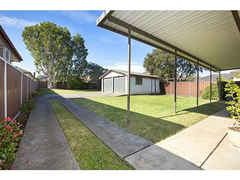 5 Musgrave Crescent, Fairfield West NSW 2165